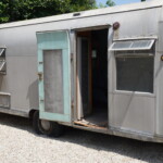 airstream el rey outside